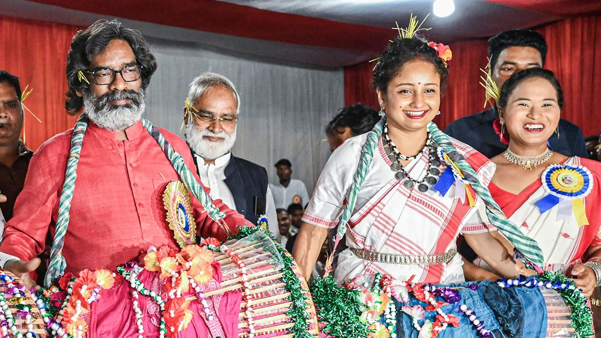 hemant-soren-kalpana-soren-243900312-16x9_0