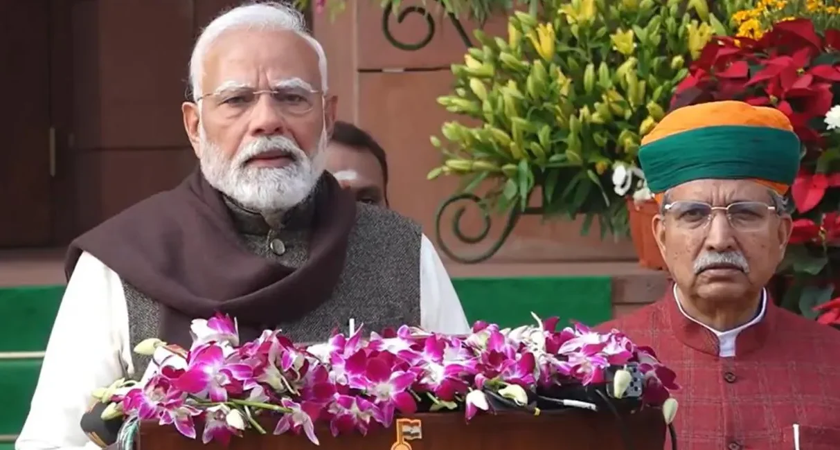 मैं माता लक्ष्मी को प्रणाम करता हूं।हर गरीब एवं मध्यम वर्ग पर कृपा हो- प्रधानमंत्री नरेंद्र मोदी