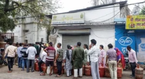 lpg-shortage-in-india-war-impacts-gas-cylinder-supply