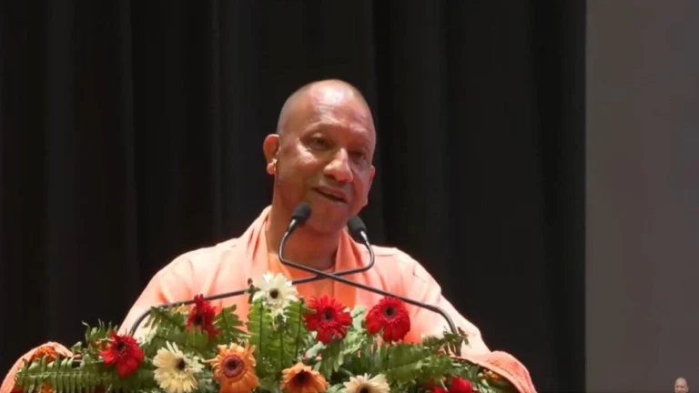 cm-yogi-thanked-farmers-for-providing-land-for-ganga-expressway