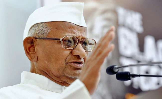 anna-hazare-pti-650_650x400_71507057086