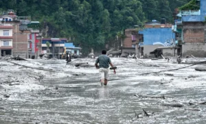 nepal-flood 900-people-nepalis-indians-and-foreign-tourists-missing