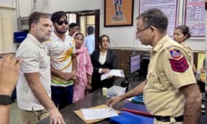 rahul-gandhi-stages-dharna-at-delhi-police-station-over-pellet-gun-fir-2026-08-21