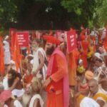 sadhu sant protest in delhi ram mandir chori