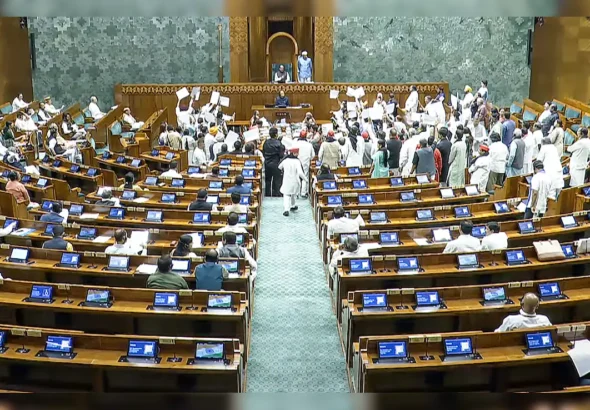 sansad mey hangama