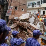 delhi-satya-niketan-building-collapse